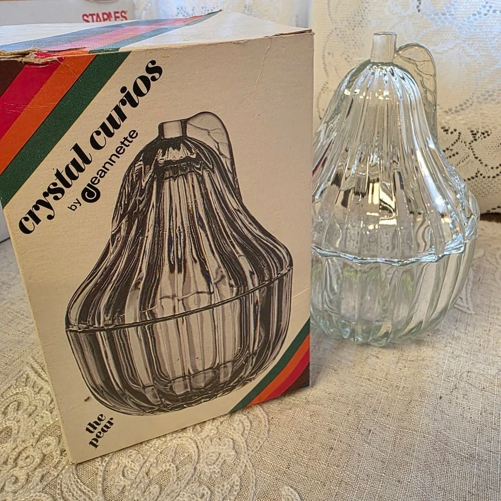 Jeannette Glass brand jeannette